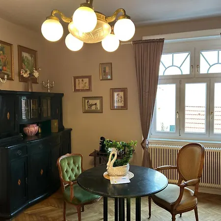 Weinvilla Apartament